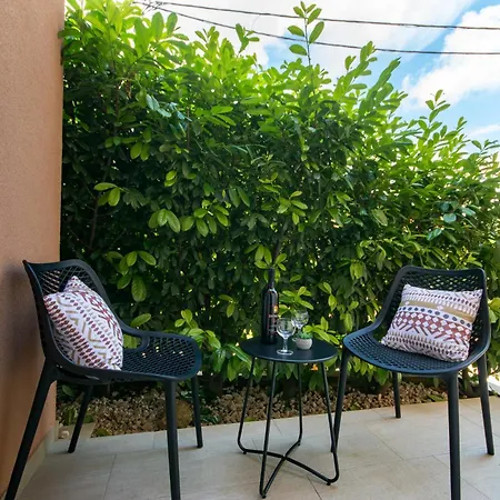 San Salvatore Sweet *