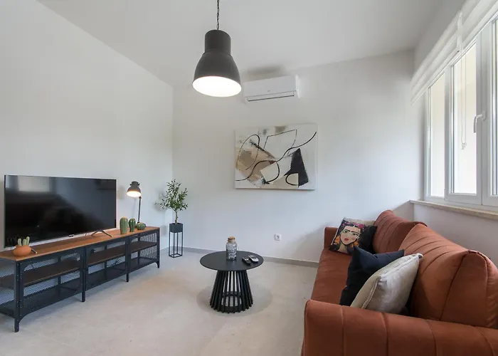 San Salvatore Sweet دوبروفينك