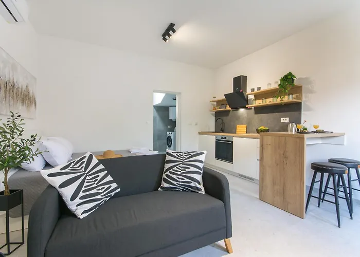 San Salvatore Sweet شقة